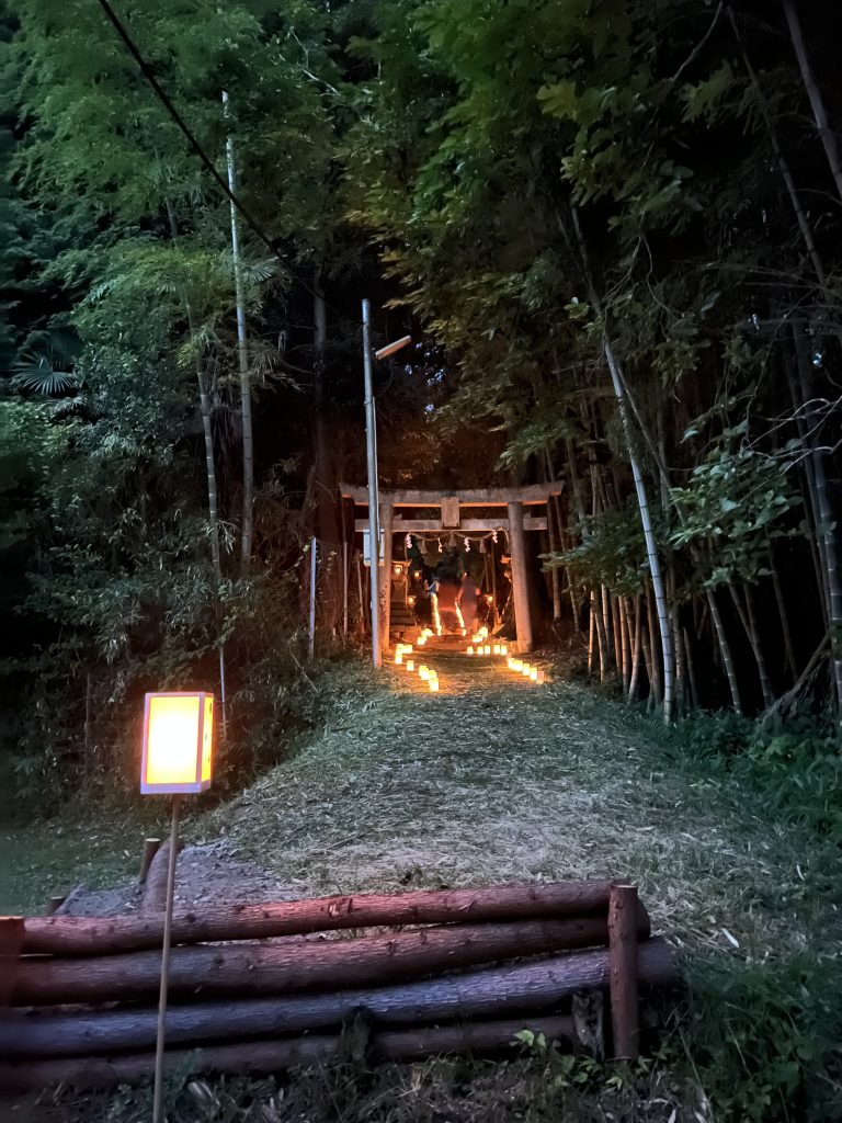 天皇さん 上子島神社